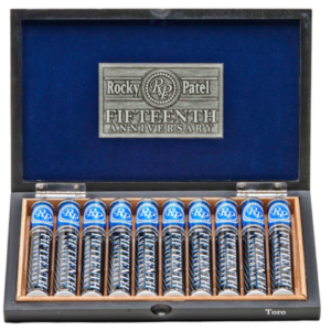 Rocky Patel Fifteenth Anniversary Toro Tubo 6x50